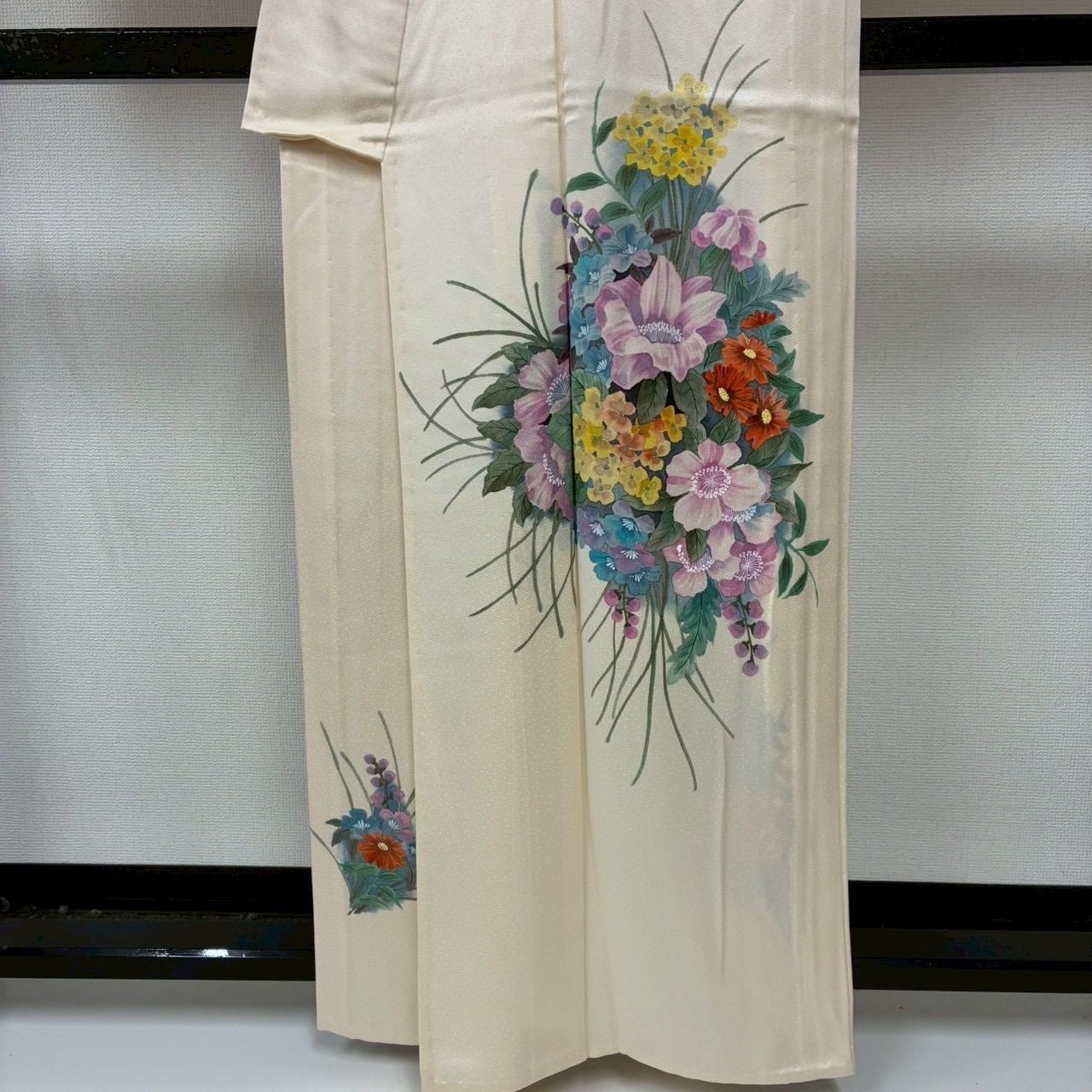 単衣 付け下げ 正絹 紋なし 美しい染め 着物 MK-1812 - メルカリ