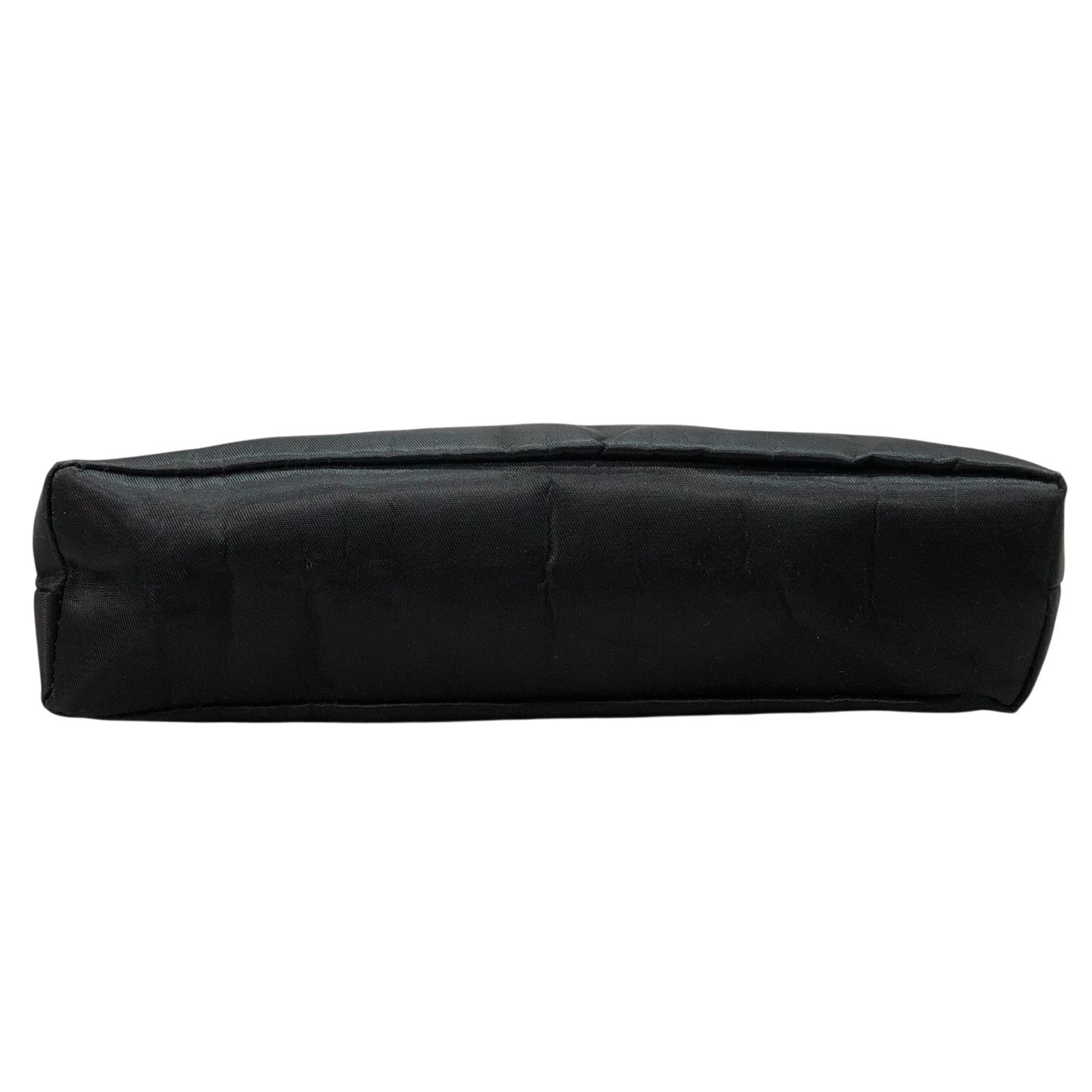 非売品】CHANEL シャネル ノベルティ ナイロンマルチポーチ 化粧ポーチ