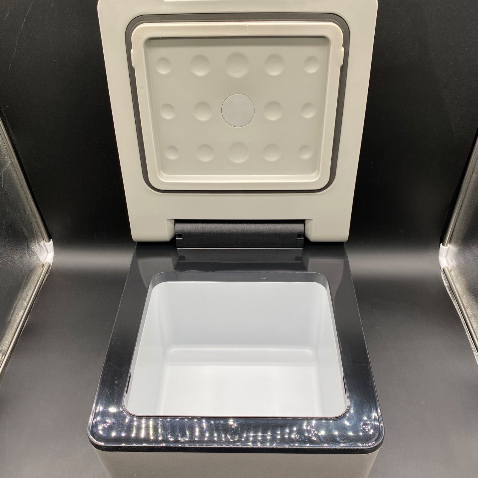  A 057 LVYUAN リョクエン 車載冷蔵庫 9 L 小型 20℃～20℃ AC DC 12 V 24 2 WAY電源対応 ポータブル冷蔵庫 アウトドア冷蔵庫 車載冷蔵冷凍庫 クーラーボックス クーラーボックス 保冷剤