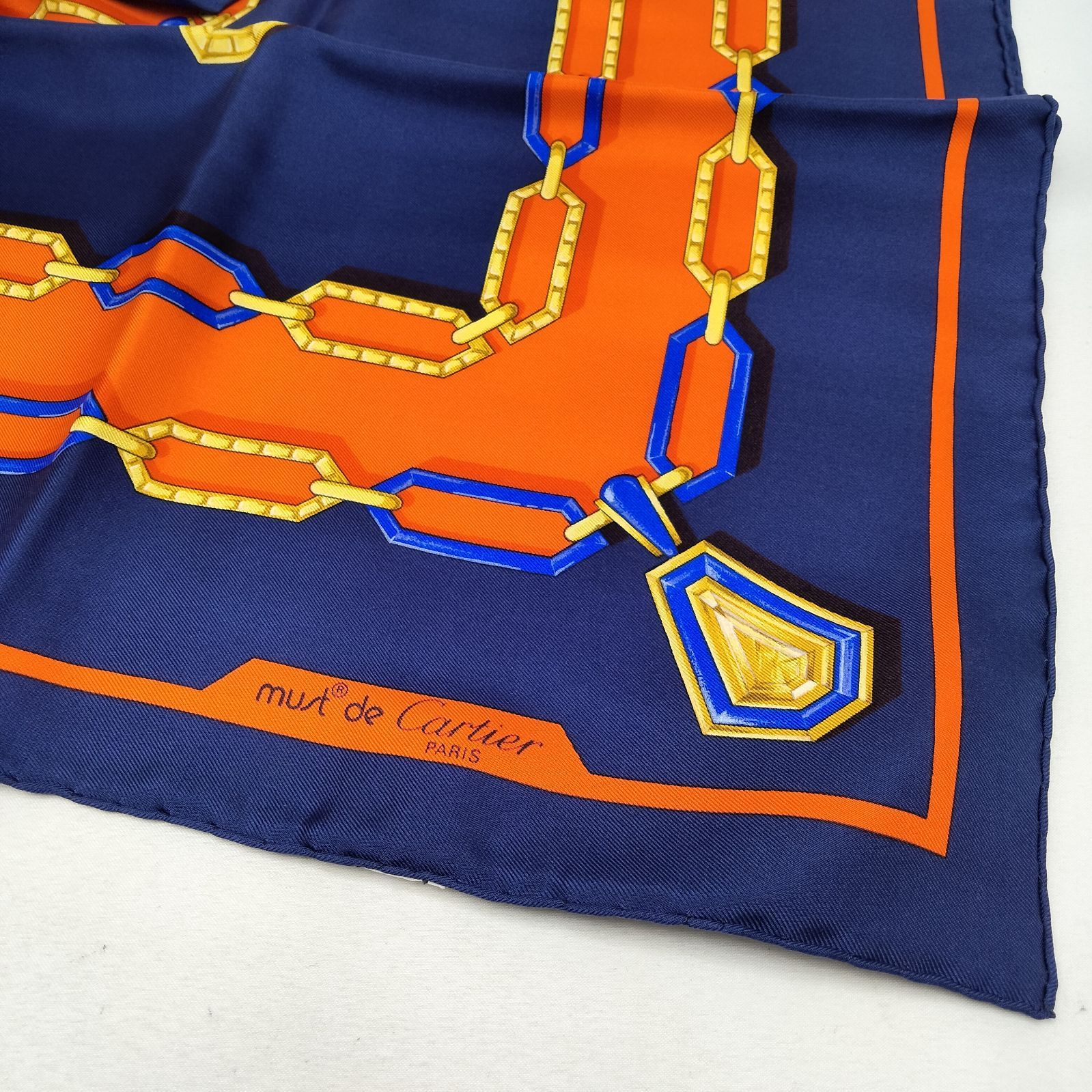 ネイビー×レッド×マルチ