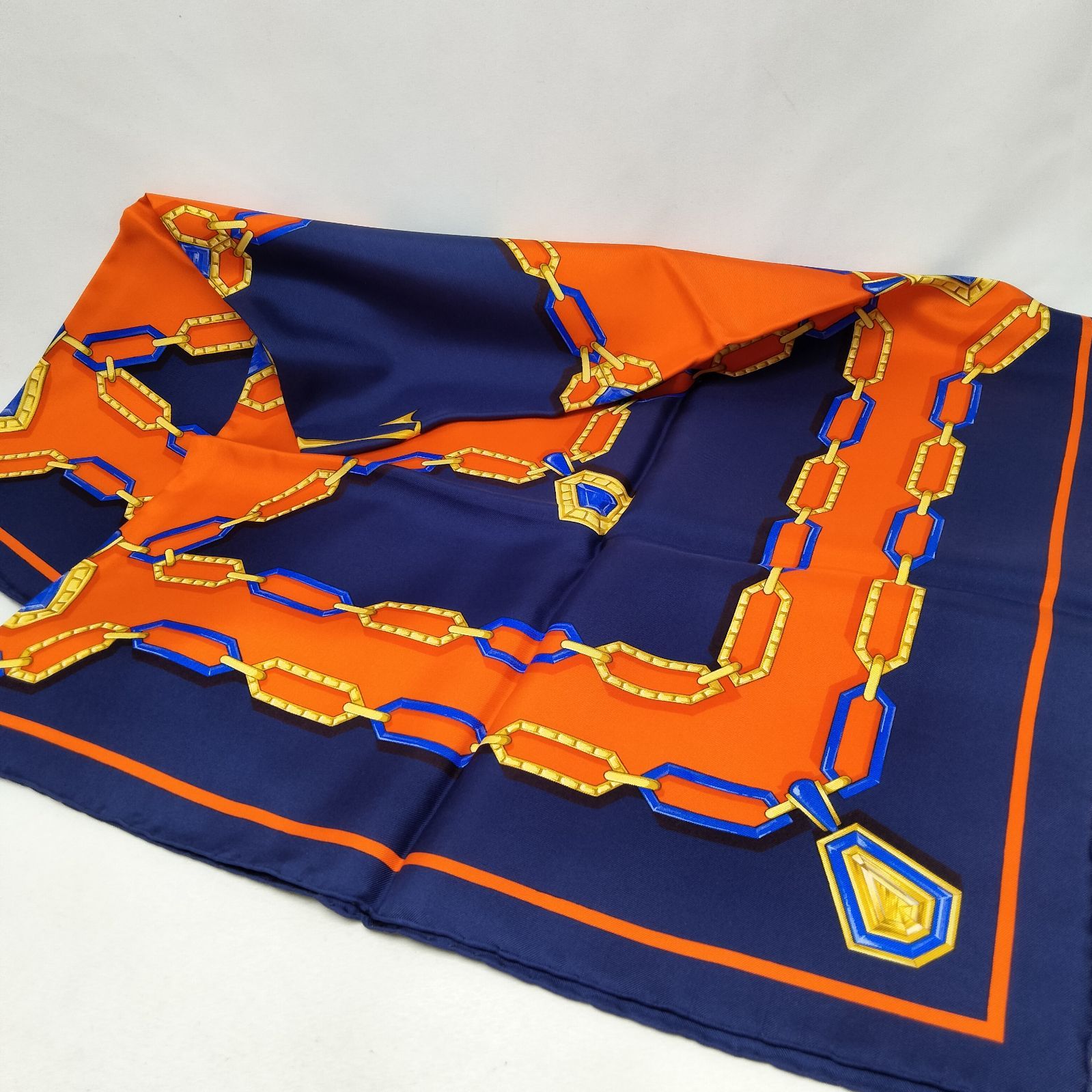 ネイビー×レッド×マルチ