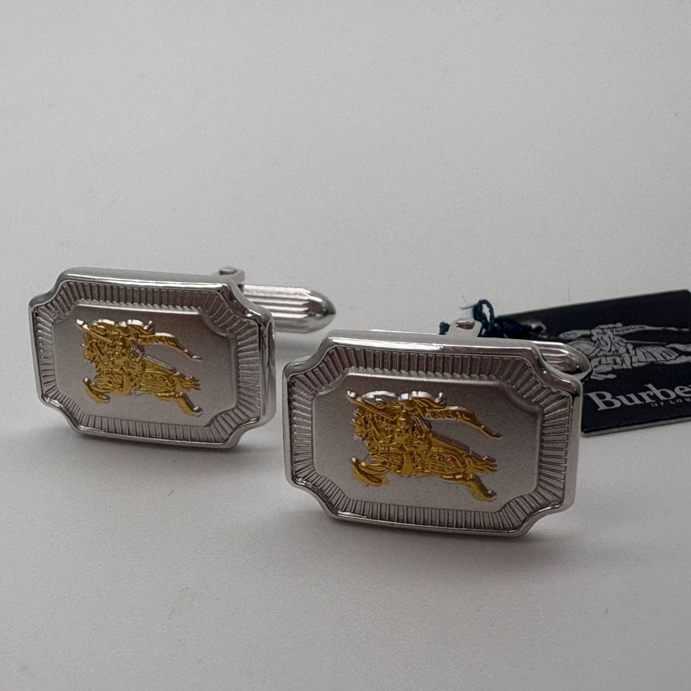 BURBERRY バーバリー カフリンクス カフス【K123】 - メルカリ