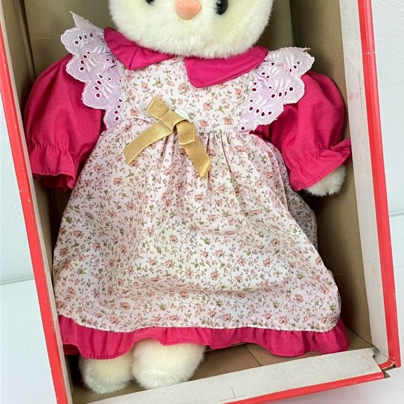 L404 ドリームランドからの贈りもの うさぎぬいぐるみ 昭和レトロ うさぎさん ドリームランドからの贈りもの うさぎ ぬいぐるみ 昭和レトロ うさぎ