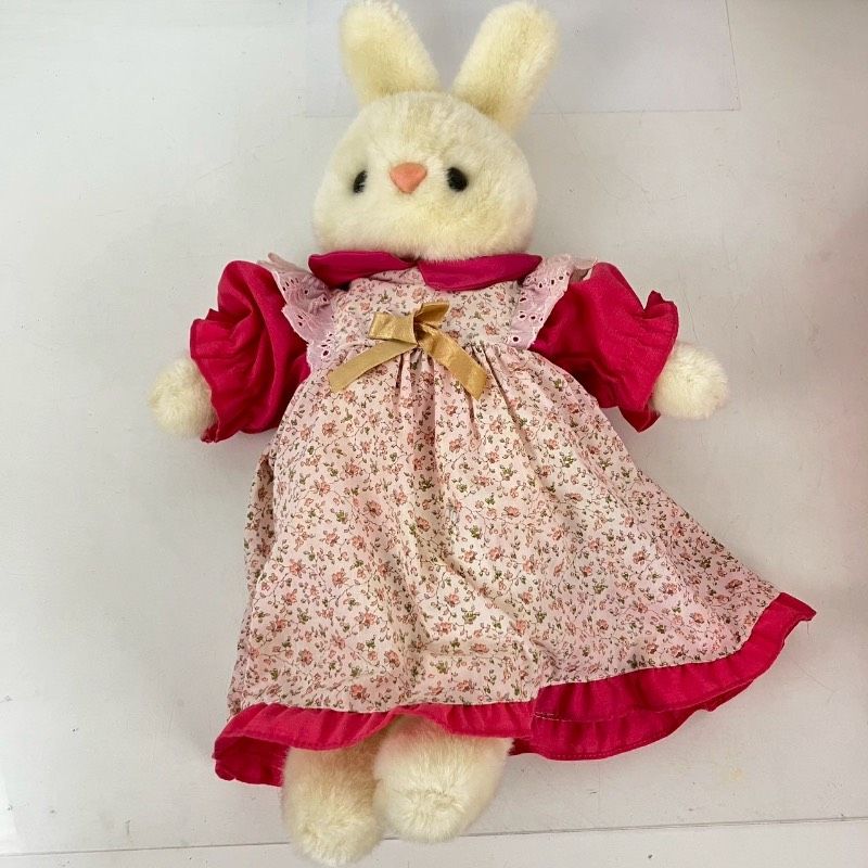 L404 ドリームランドからの贈りもの うさぎぬいぐるみ 昭和レトロ うさぎさん L404 ドリームランドからの贈りもの うさぎぬいぐるみ 昭和レトロ