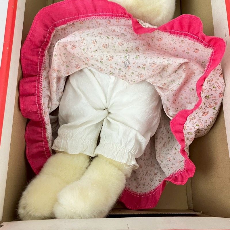 L404 ドリームランドからの贈りもの うさぎぬいぐるみ 昭和レトロ うさぎさん ドリームランドからの贈りもの うさぎ ぬいぐるみ 昭和レトロ うさぎ