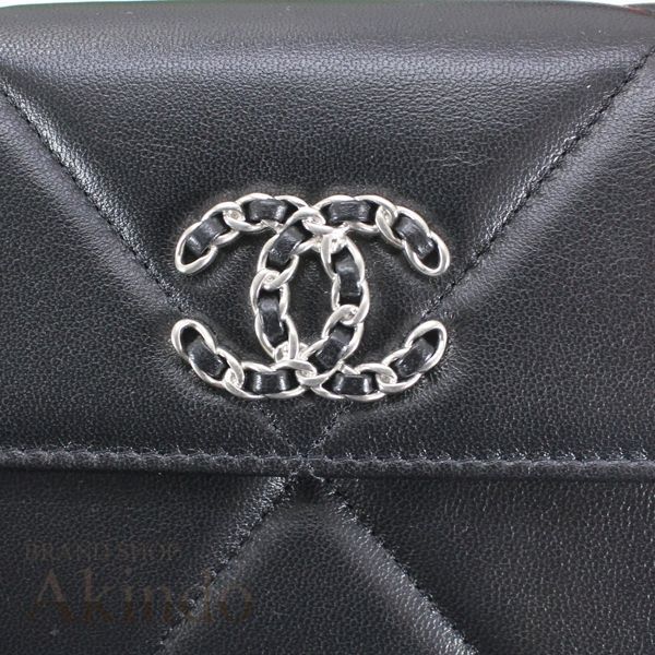 新品】CHANEL19 長財布 二つ折り マトラッセ 黒 ブラック ラムスキン
