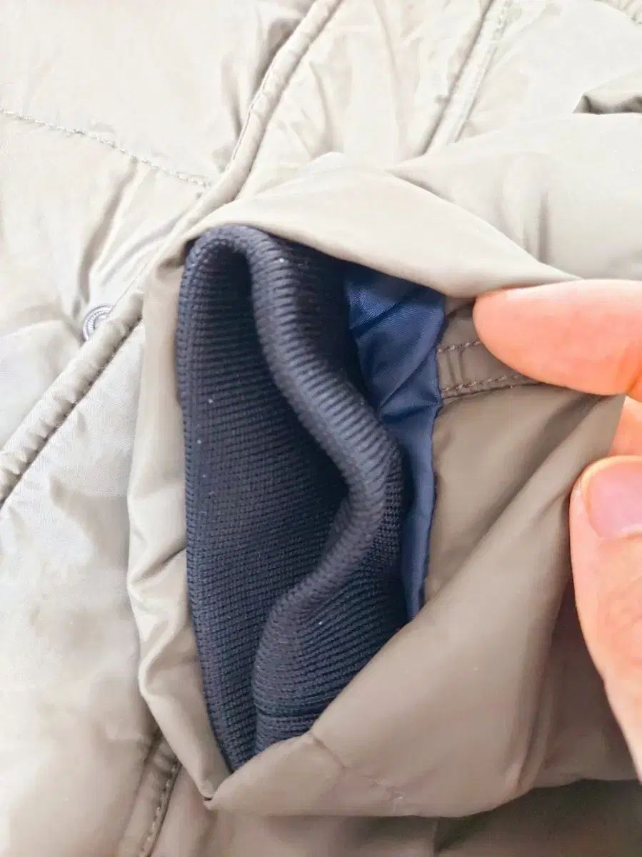 トミーヒルフィガー