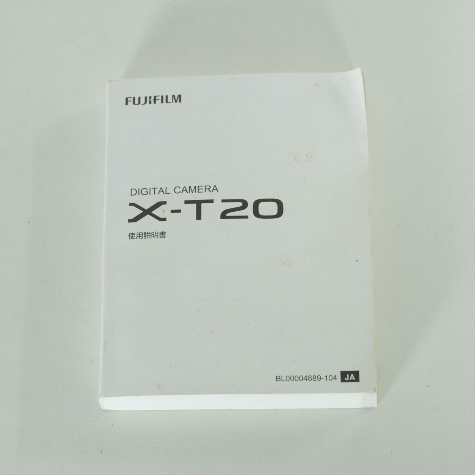 シャッター数18回 X