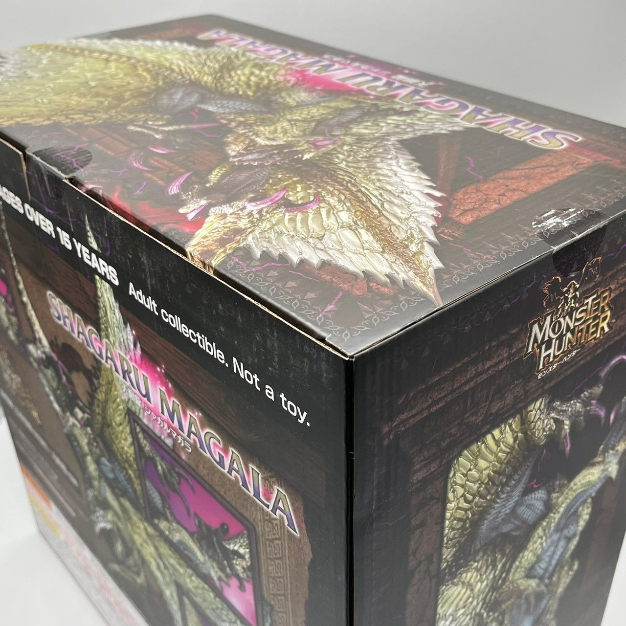 シャガルマガラ クリエイターズモデル　箱あり カプコンクリエイターズモデル 天廻龍シャガルマガラ 箱あり CFB