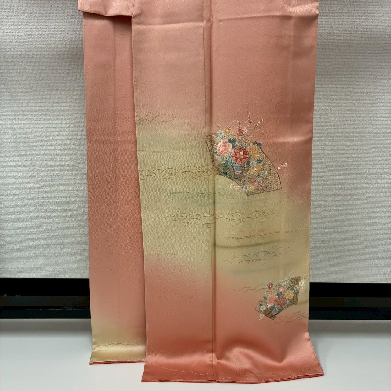 付下げ 汕頭刺繍 金彩 裄66 一つ紋 訪問着 正絹 着物 MK-1803 - メルカリ