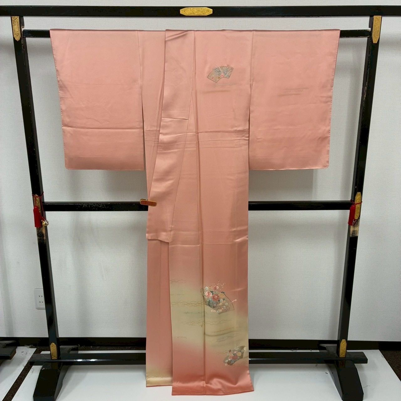 付下げ 汕頭刺繍 金彩 裄66 一つ紋 訪問着 正絹 着物 MK-1803 - メルカリ