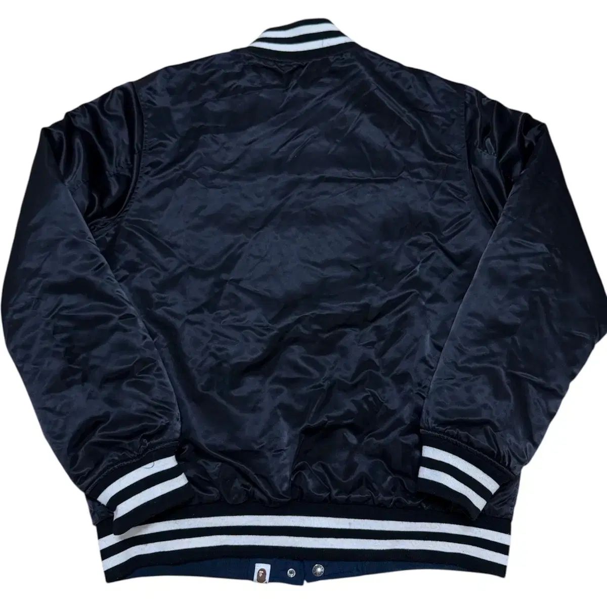 A BATHING APE 22ss リバーシブル スタジャン ジャケット bape - メルカリ