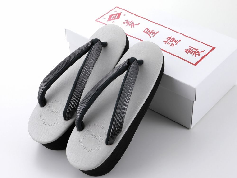 菱屋謹製 カレンブロッソ うまくいく紋 ソフト鼻緒 おしゃれ カフェ草履 Mサイズ グレー系 hiy 81 344