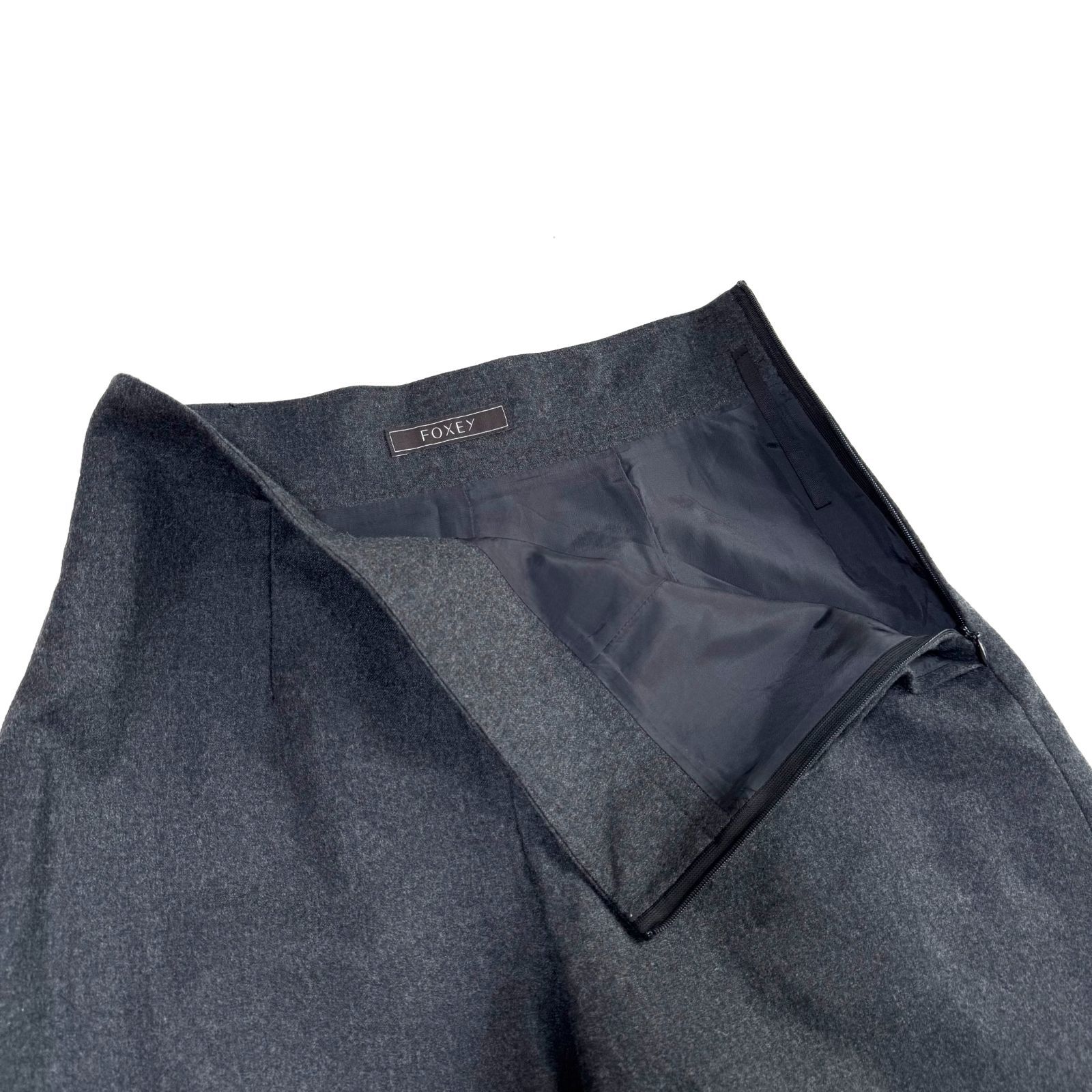 FOXEY フォクシー ショートパンツ 38 ダークグレー ウール100