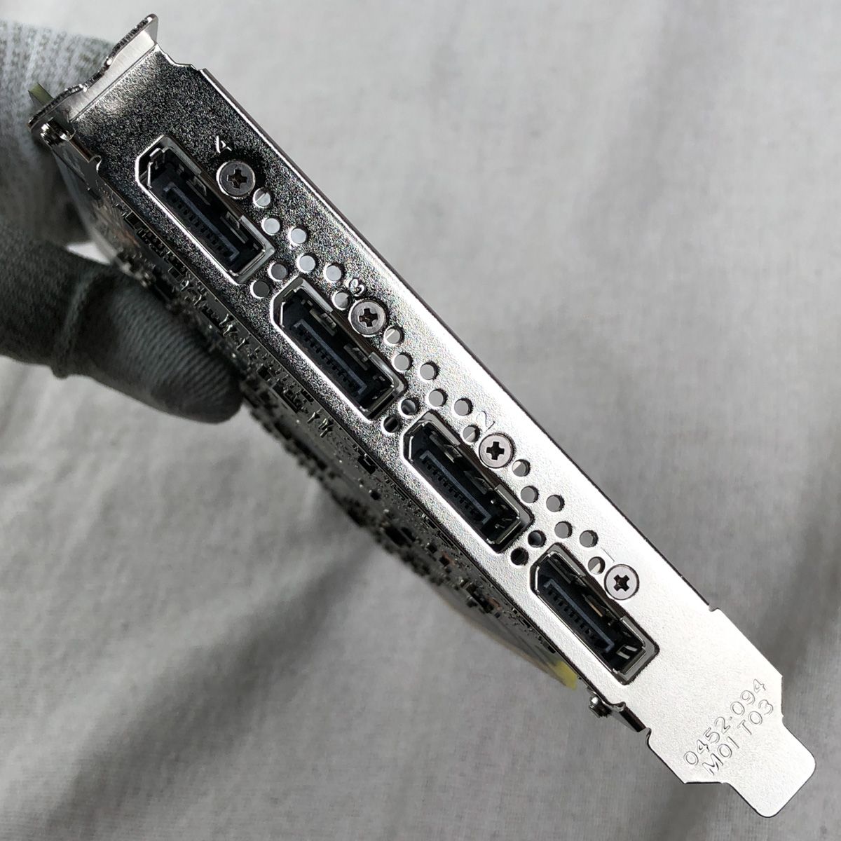 画面出力確認済】GPU グラフィックボード NVIDIA QUADRO P2200(メモリ 画面出力確認済】GPU グラフィックボード NVIDIA QUADRO P2200(メモリ