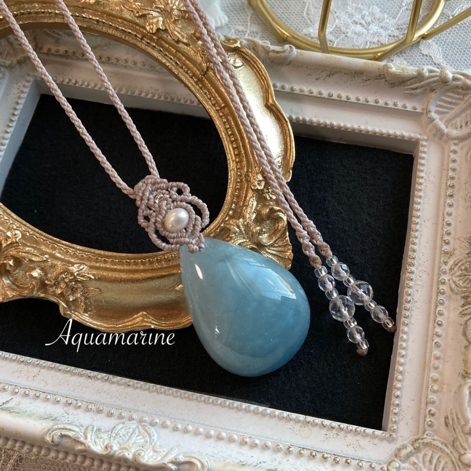 ミルキーカラー アクアマリン（大きめサイズ） マクラメネックレス