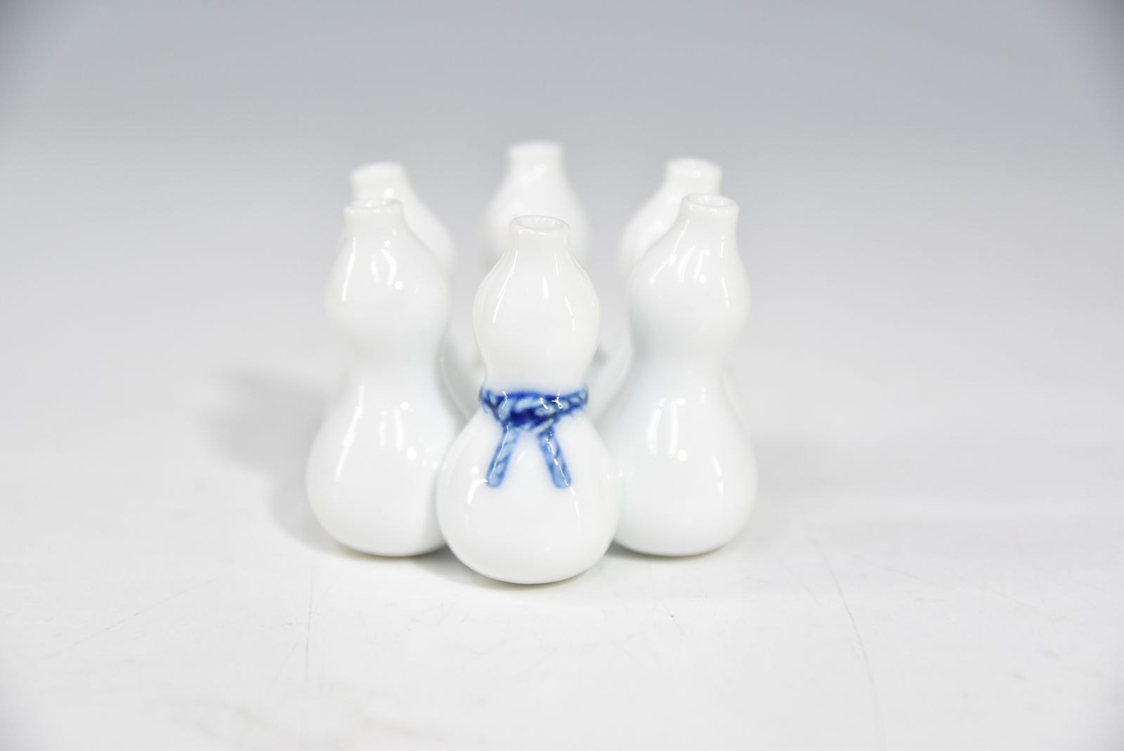 平戸 白磁 六瓢 蓋置」横石 嘉助・平戸焼 白磁 蓋置 茶道具 共箱