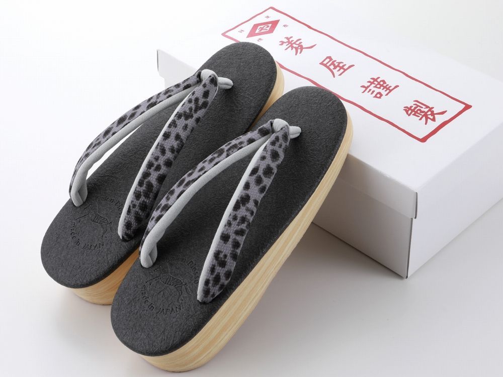 菱屋謹製 カレンブロッソ うまくいく紋 ソフト鼻緒 おしゃれ カフェ草履 Lサイズ ダークグレー系 hiy 81 347