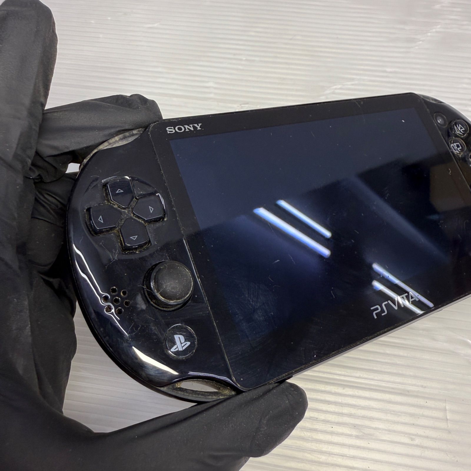 PlayStation Vita 本体 PCH-2000 10.13 プレイステーション