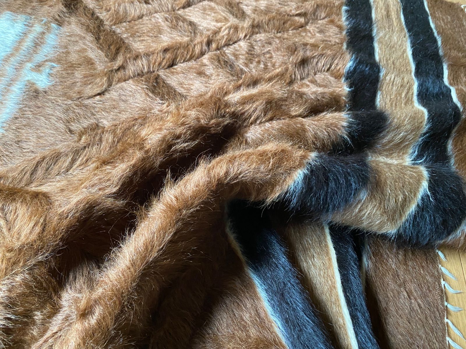 最高級のヴィンテージのシイルトバッタニイェなら当店で！現地直輸入