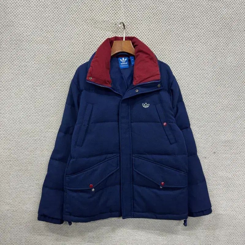 アディダス トレフォイルロゴ ダウン ダックダウン ダウン アウター 95 A02137