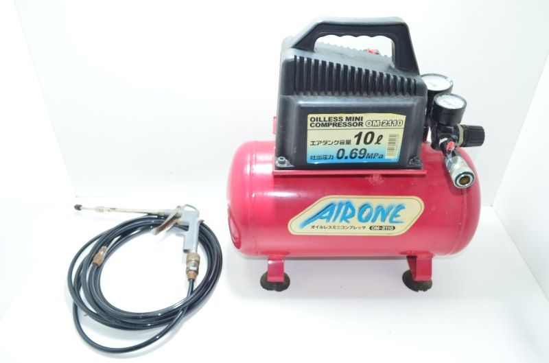 エアワン AirOne エアコンプレッサー OM 2110 10 L オイルレス ミニコンプレッサー