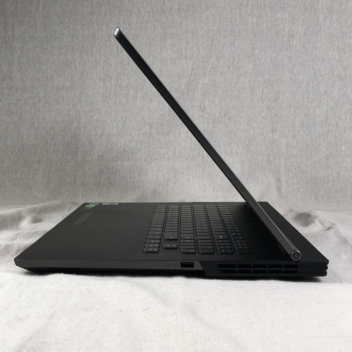 Lenovo Legion Y740-17 RTX2080 ゲーミングノート - メルカリ