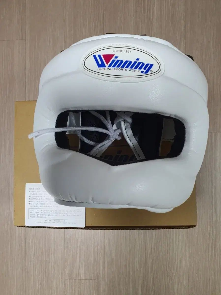 ウィニング コボホ ヘッドギア 白 Mサイズ
