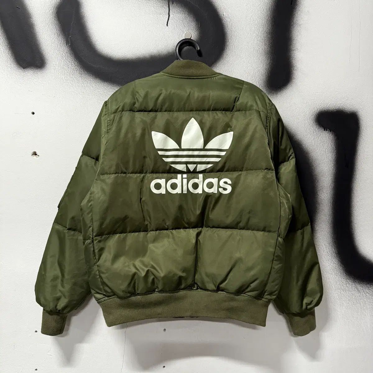 アディダス ファイヤーバード オールドスクール BIG プリンティング MA