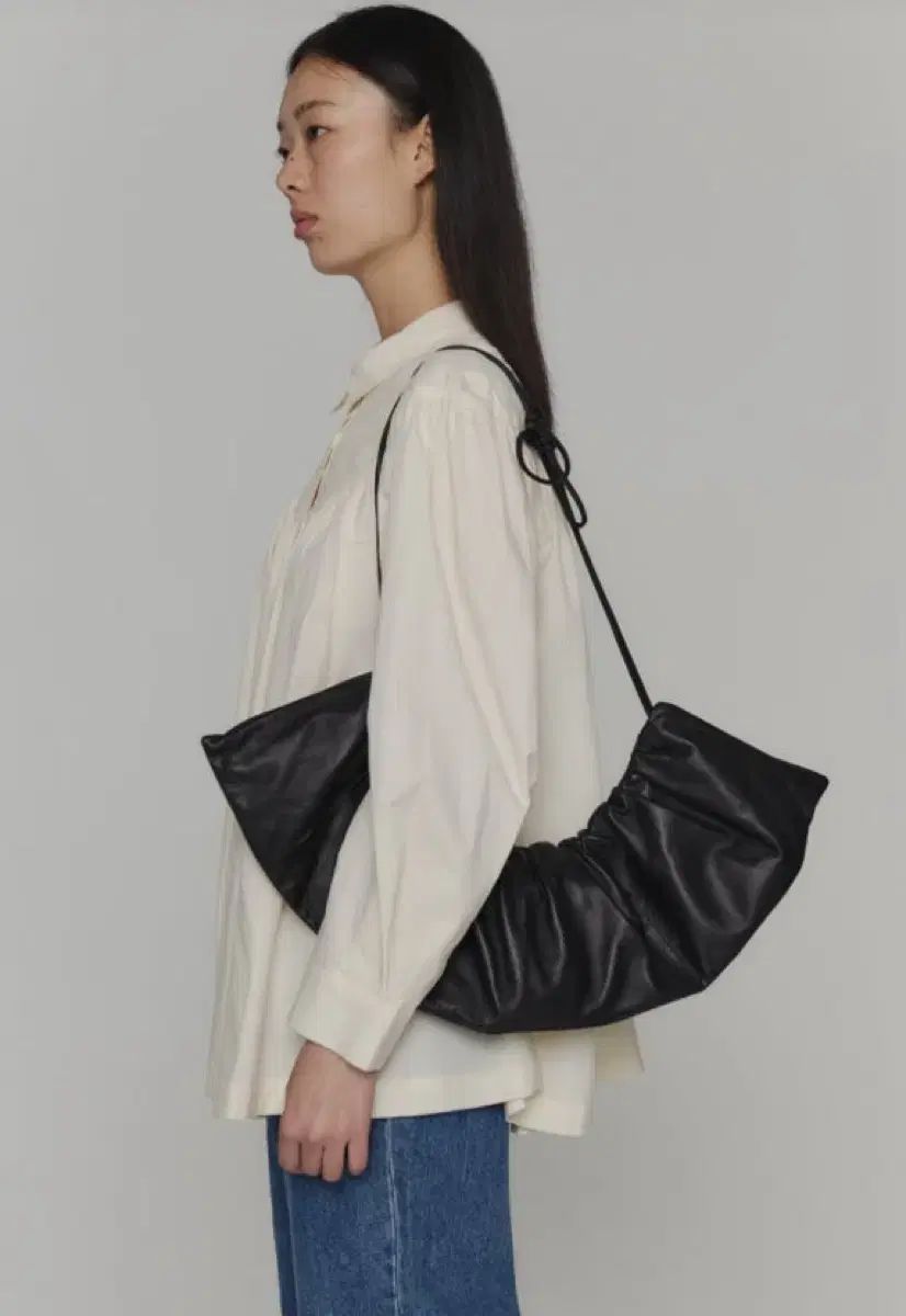 アモーメント シャーリングバッグ