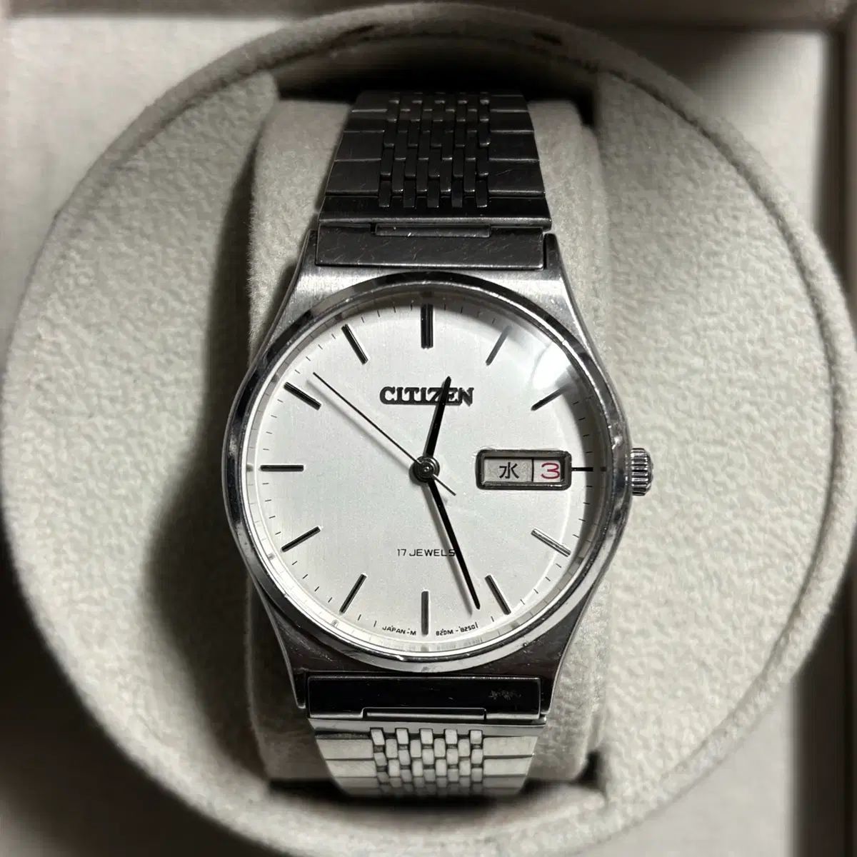 80 s CITIZEN シチズン 820 M-8250 ヴィンテージ 手巻き時計