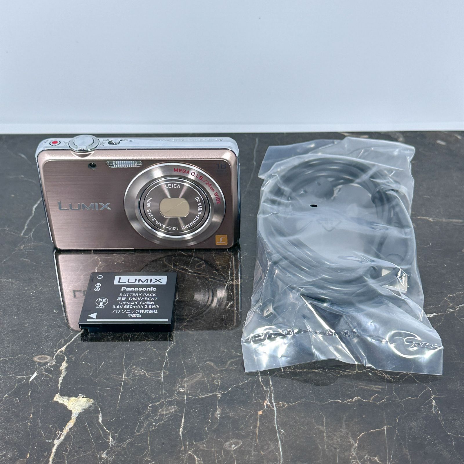 美品】Panasonic LUMIX DMC-FH8 ピンクゴールド パナソニック