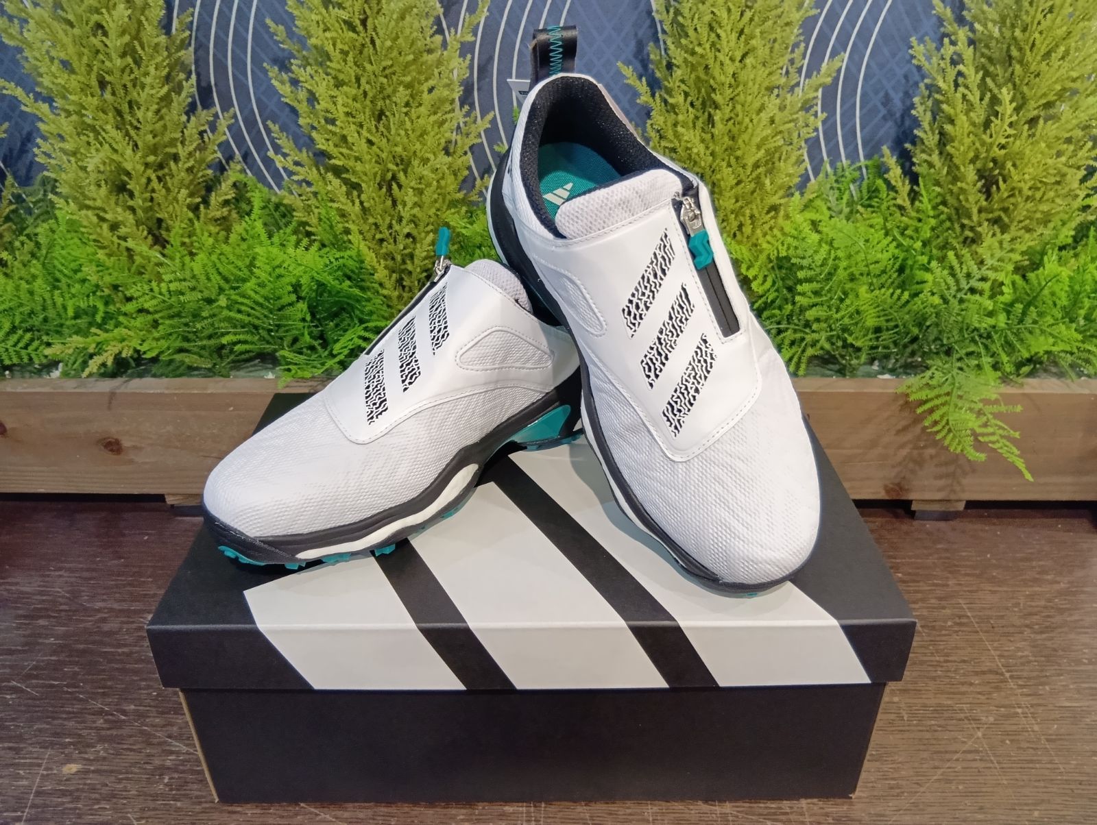 アディダス コードカオス 25 ボア スパイクレスシューズ NKZ 93 メンズ ゴルフシューズ モデル adidas 日本