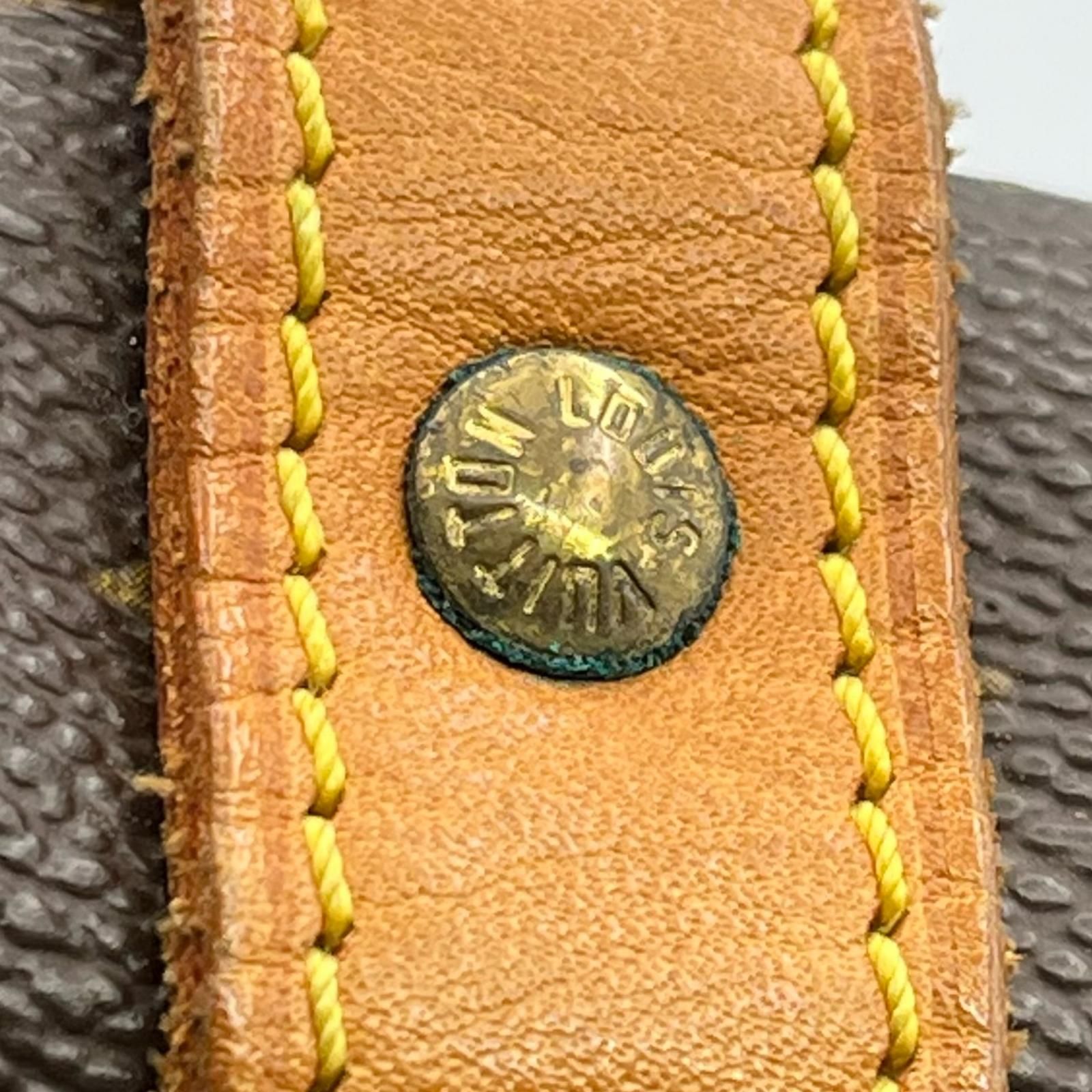 ☆ ルイヴィトン LOUIS VUITTON ショルダーバッグ ソミュール30 M42256