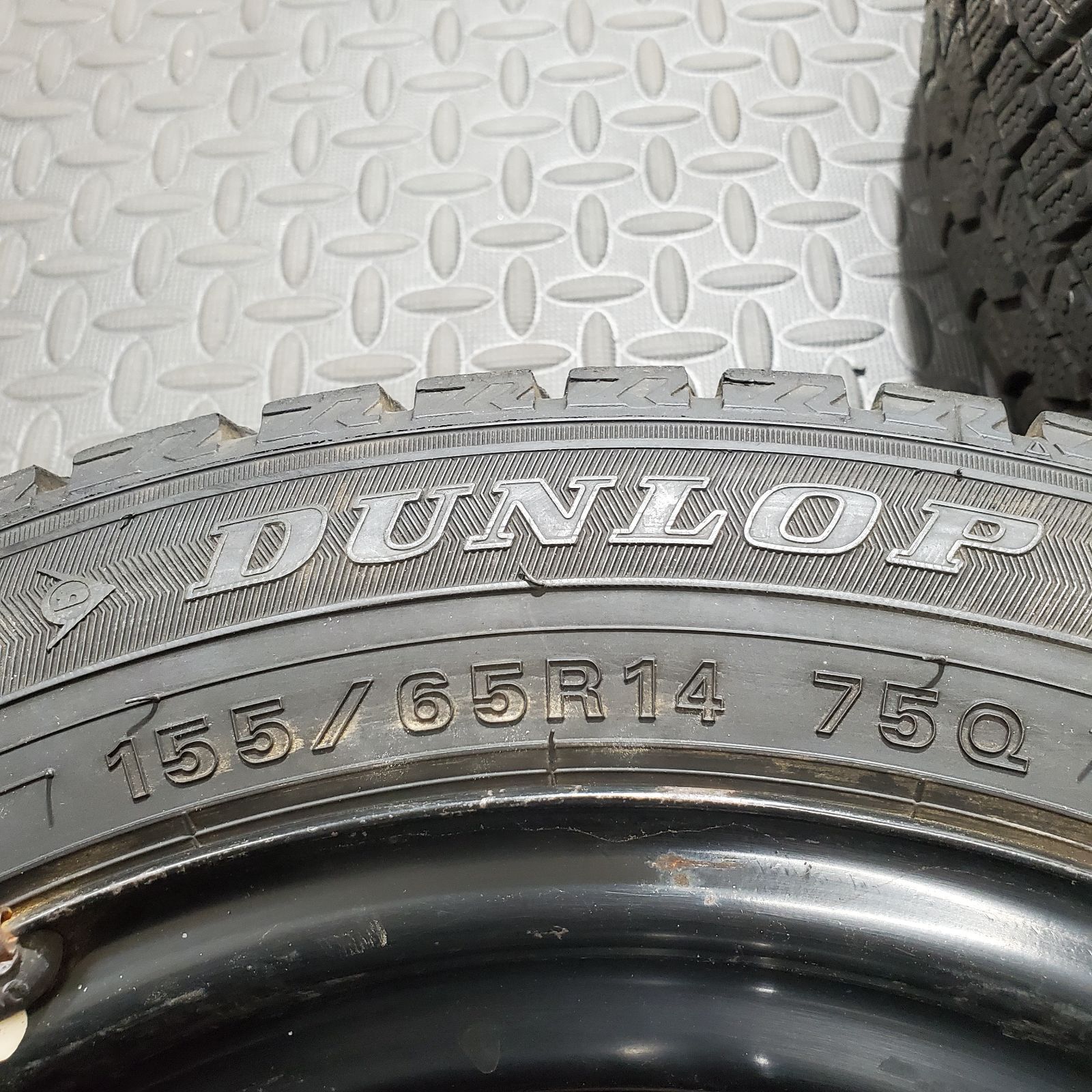  20年製 155 65 R 14 ダンロップ ウィンターマックスWM 02 スズキ アルト ワゴンR スペーシア スタッドレスタイヤ 1274 14インチ タイヤ ホイールセット