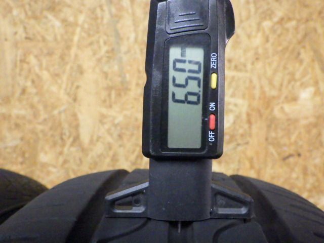 M 131 E 製造 約7 5部山 BluEarth AE 01 F 205 65 R 15 2本