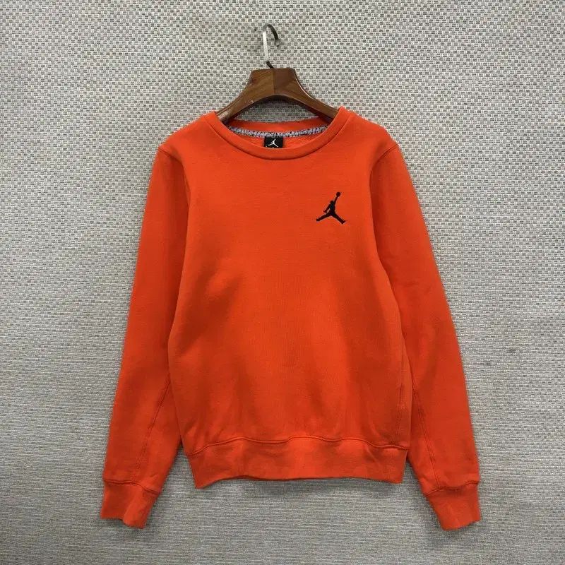 NIKE ジョーダン 刺繍 ロゴ 弱起毛 スウェットシャツ S A02188 - メルカリ