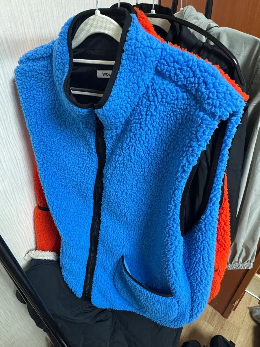 ウッドシェルパ ベスト ブルー XL 出品