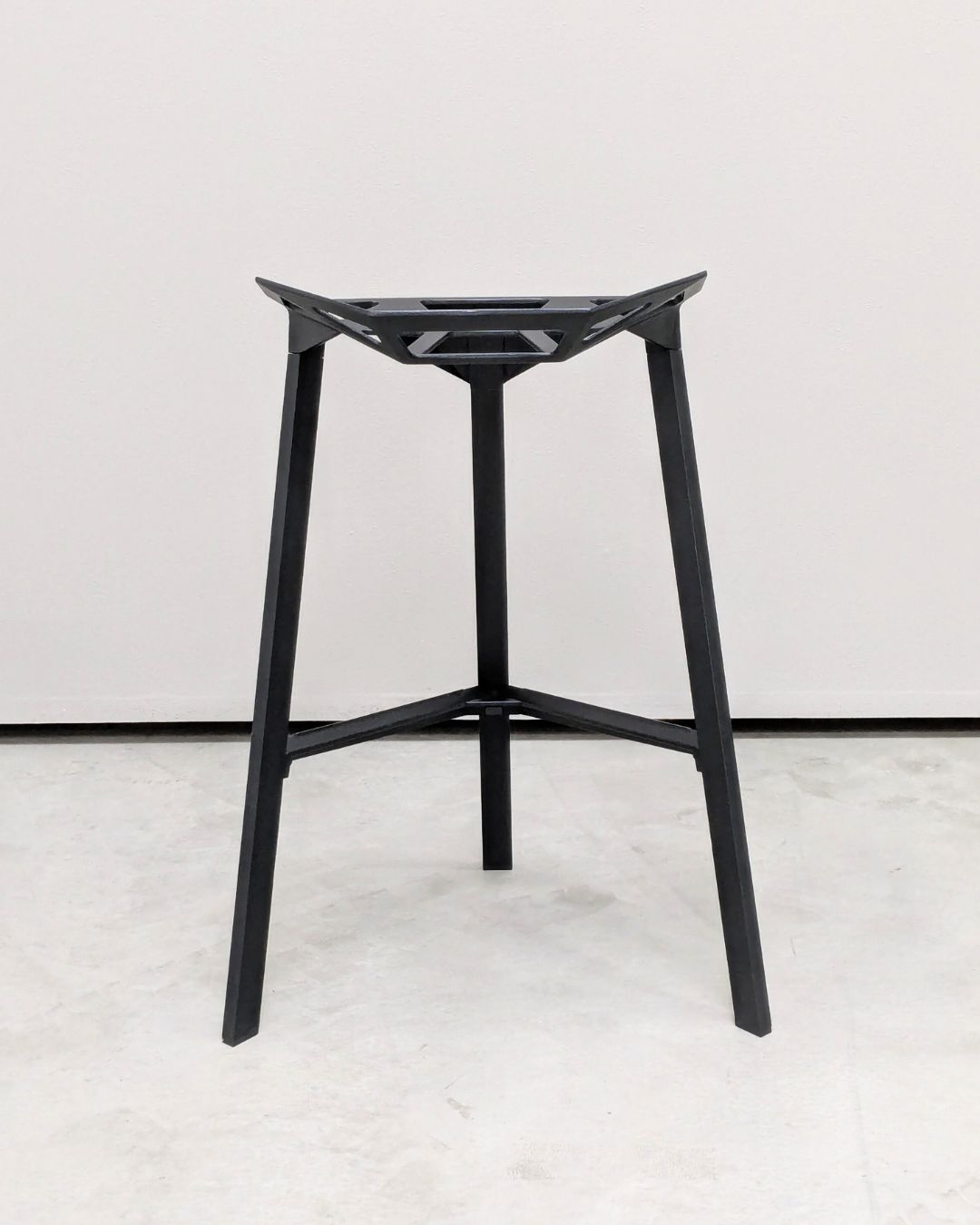 Kmama 専用 黒magis stool oneスツール 2/2 Magis STOOL ONE / マジス スツール ワン - インテリア・家具通販