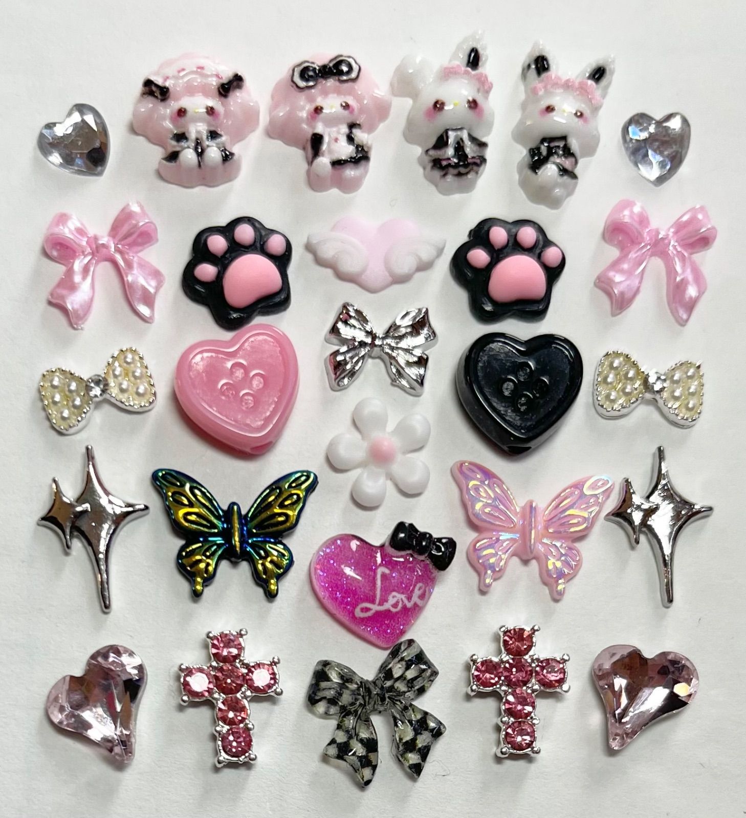 No.679 ネイルパーツ デコパーツ まとめ売り - メルカリ