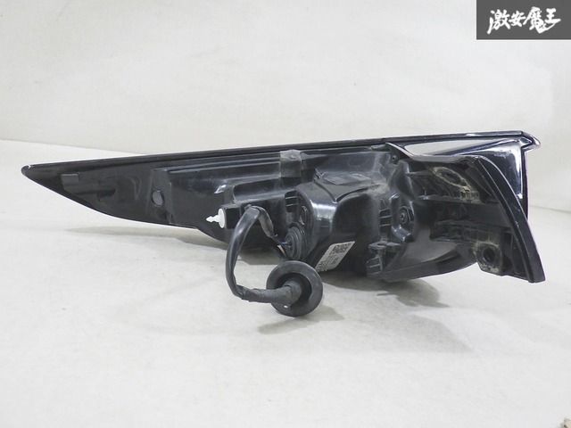 ヒツジのいらない枕 -至極- 点灯OK ストア出品！】 マツダ 純正 DMEP CX-30 テールライト
