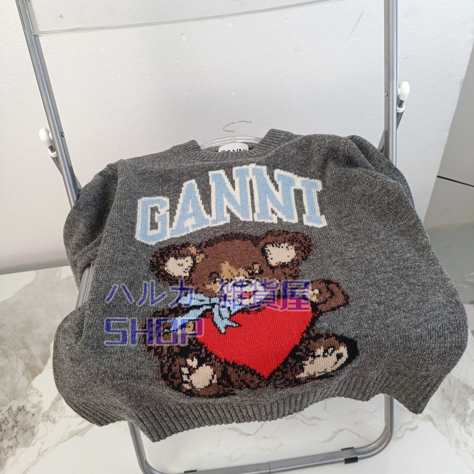 大人気GANNI ガニー トップス ニット セーター 長袖 グレー クマ柄