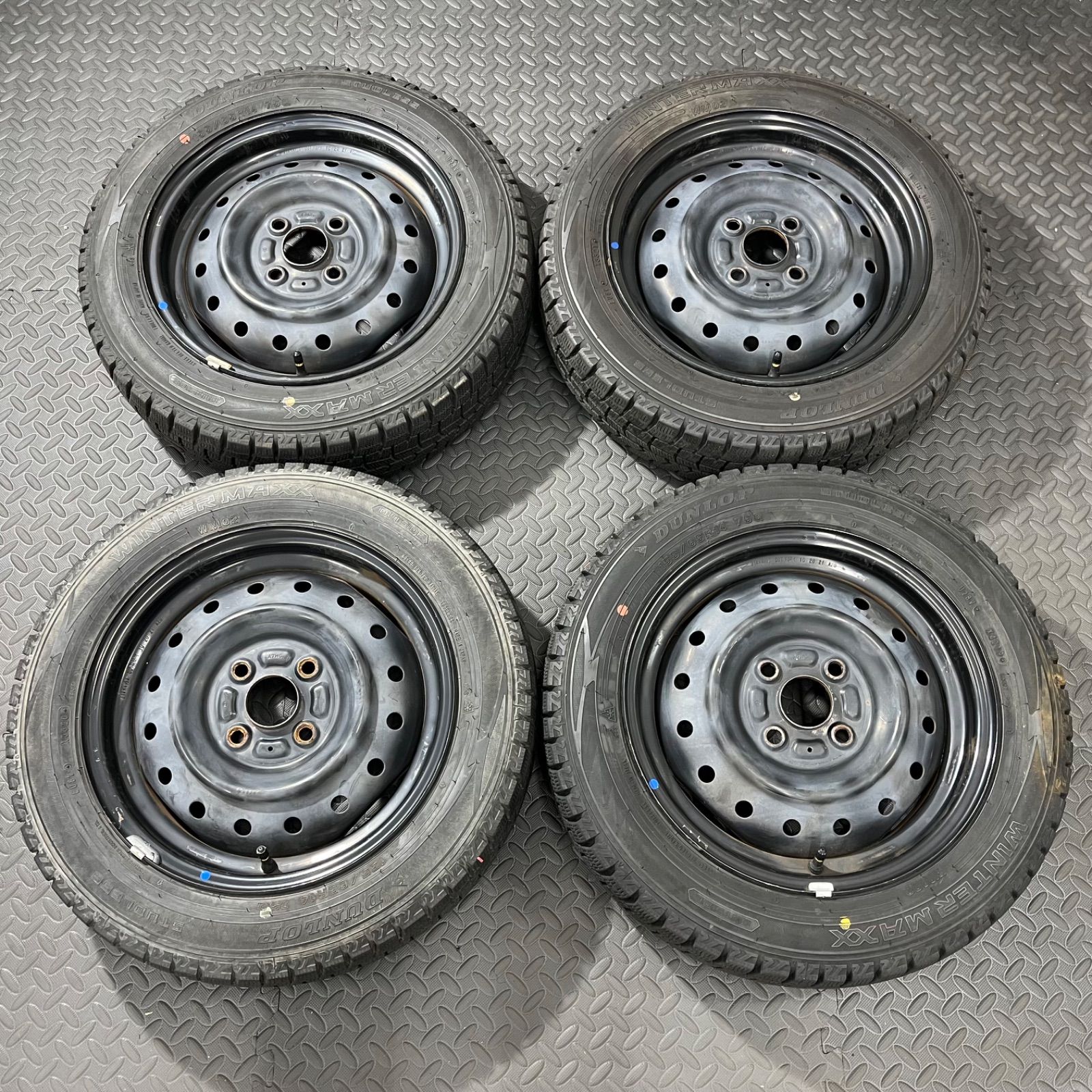 19〜21年製 155 65 R 14 ダンロップ ウィンターマックスWM 02 スズキ アルト ワゴンR スペーシア スタッドレスタイヤ 1275 Y