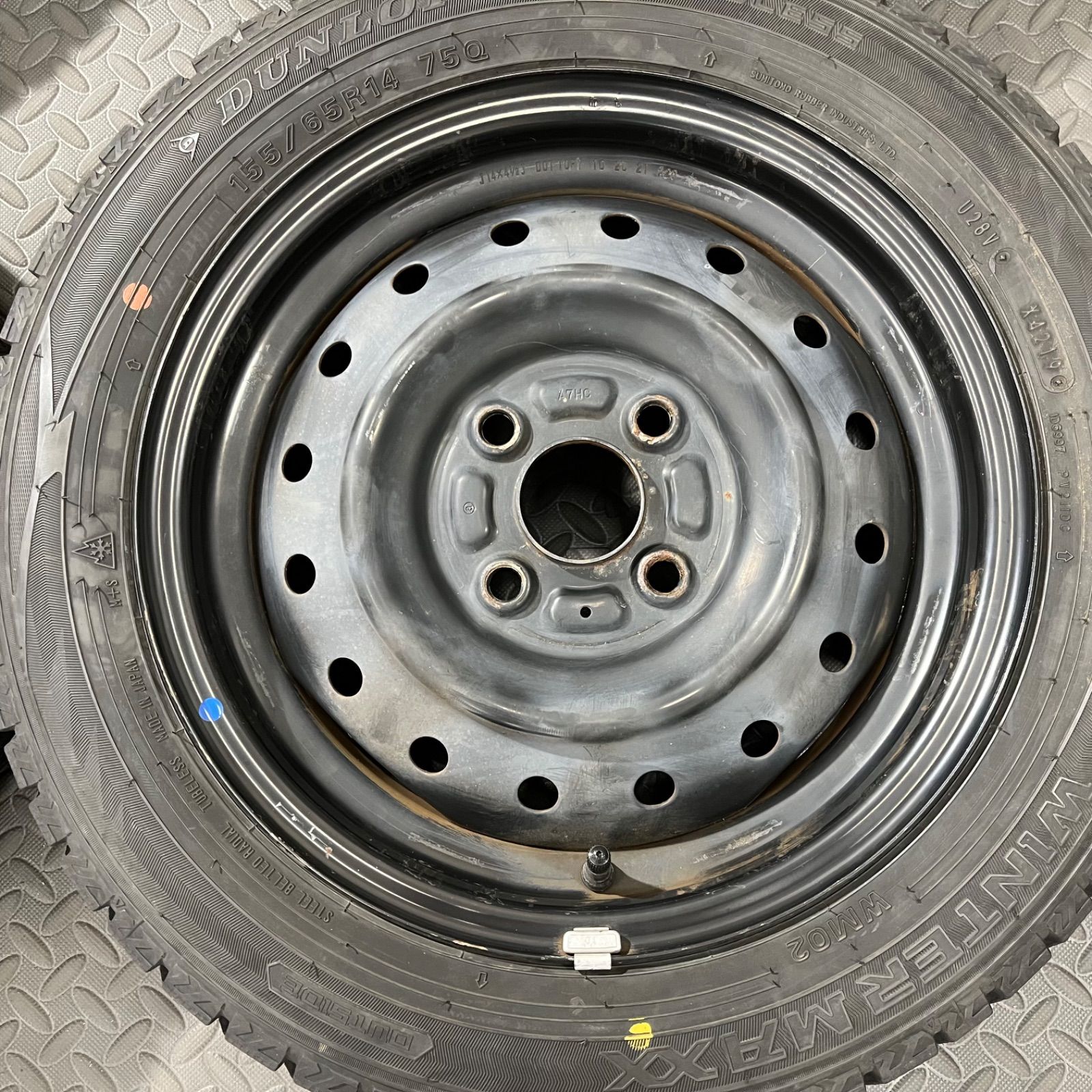 スタッドレスタイヤ 1275