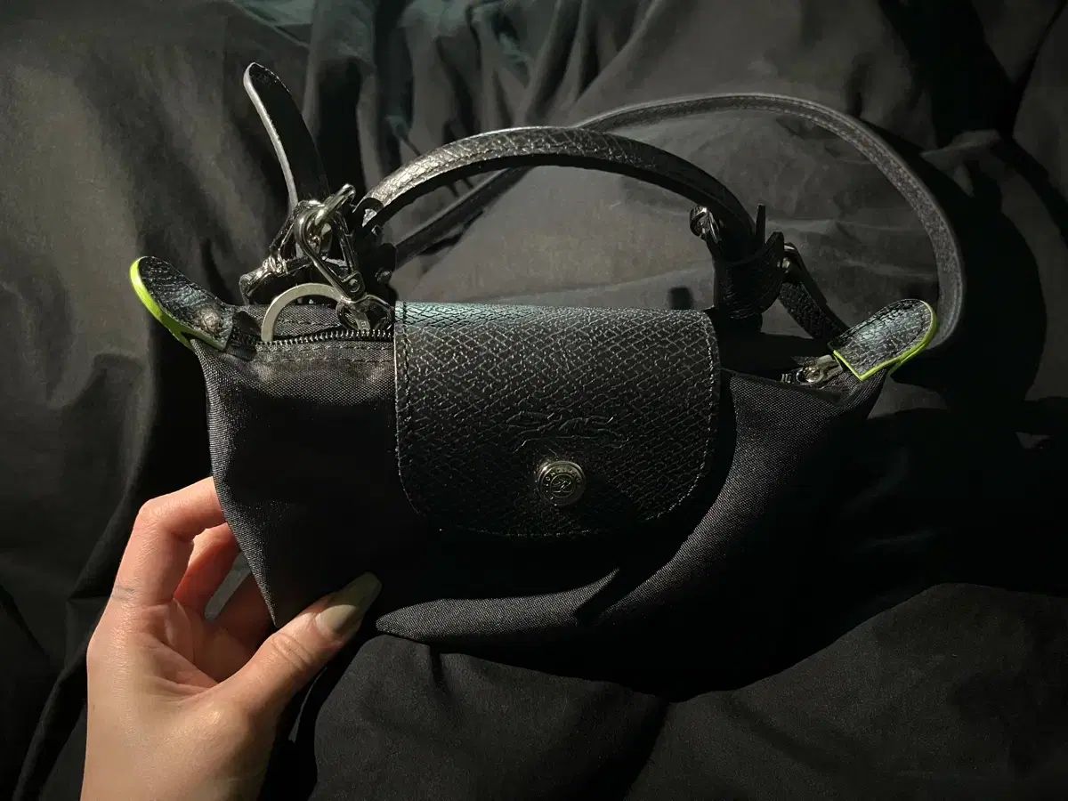 ロンシャン LONGCHAMP ポーチ ル プリアージュ グリーン ハンドル付き 