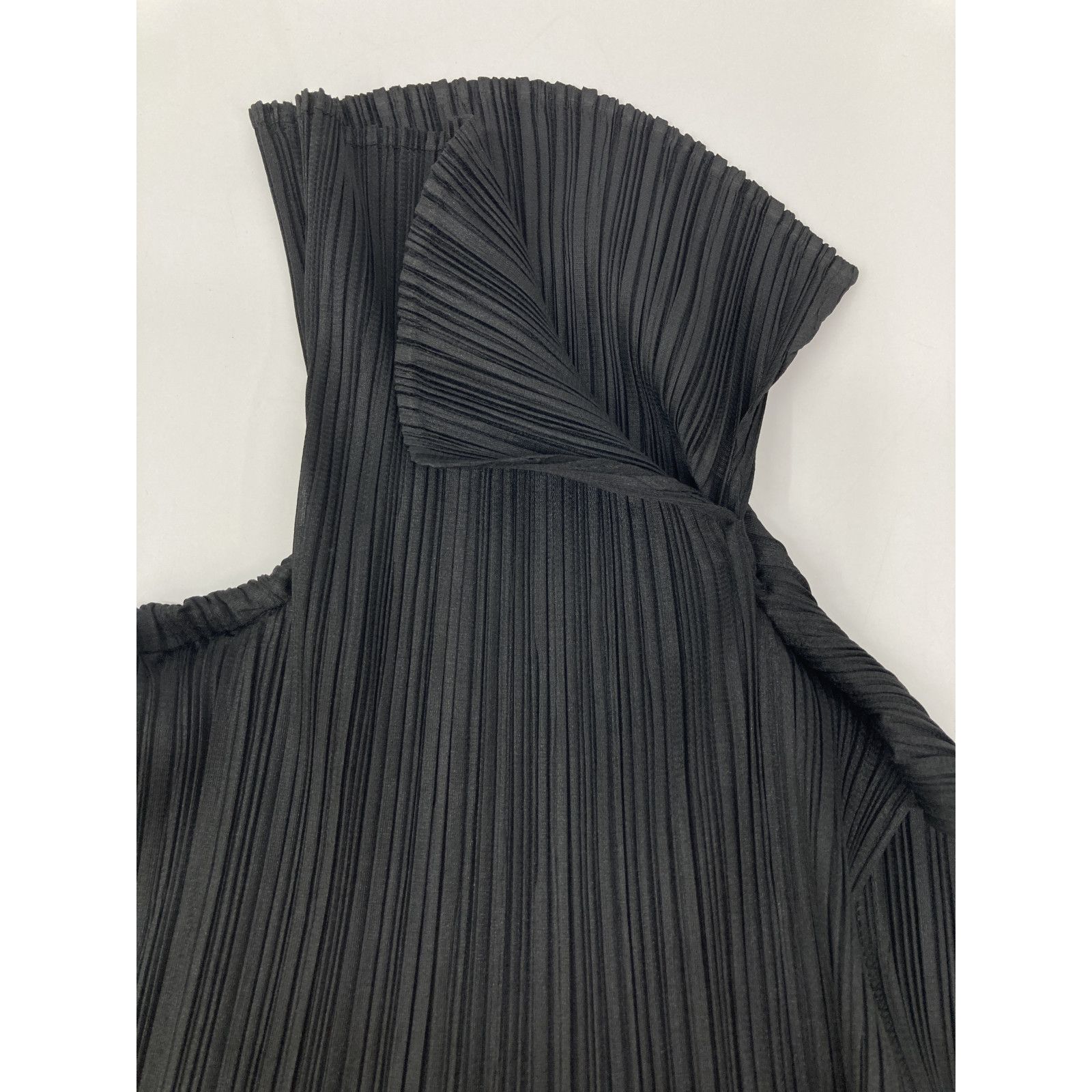 PLEATS PLEASE プリーツプリーズ PP13-JH776 ﾌﾞﾗｯｸ ﾉｰｽﾘｰﾌﾞ ﾌﾟﾘｰﾂ