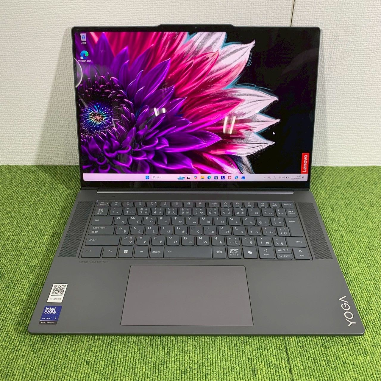 Lenovo レノボ ノートパソコン YogaSlim 7 15 ILL 9 intel®Core™Ultra 258 V メモリー 32 GB SSD 954 3型 D 2853