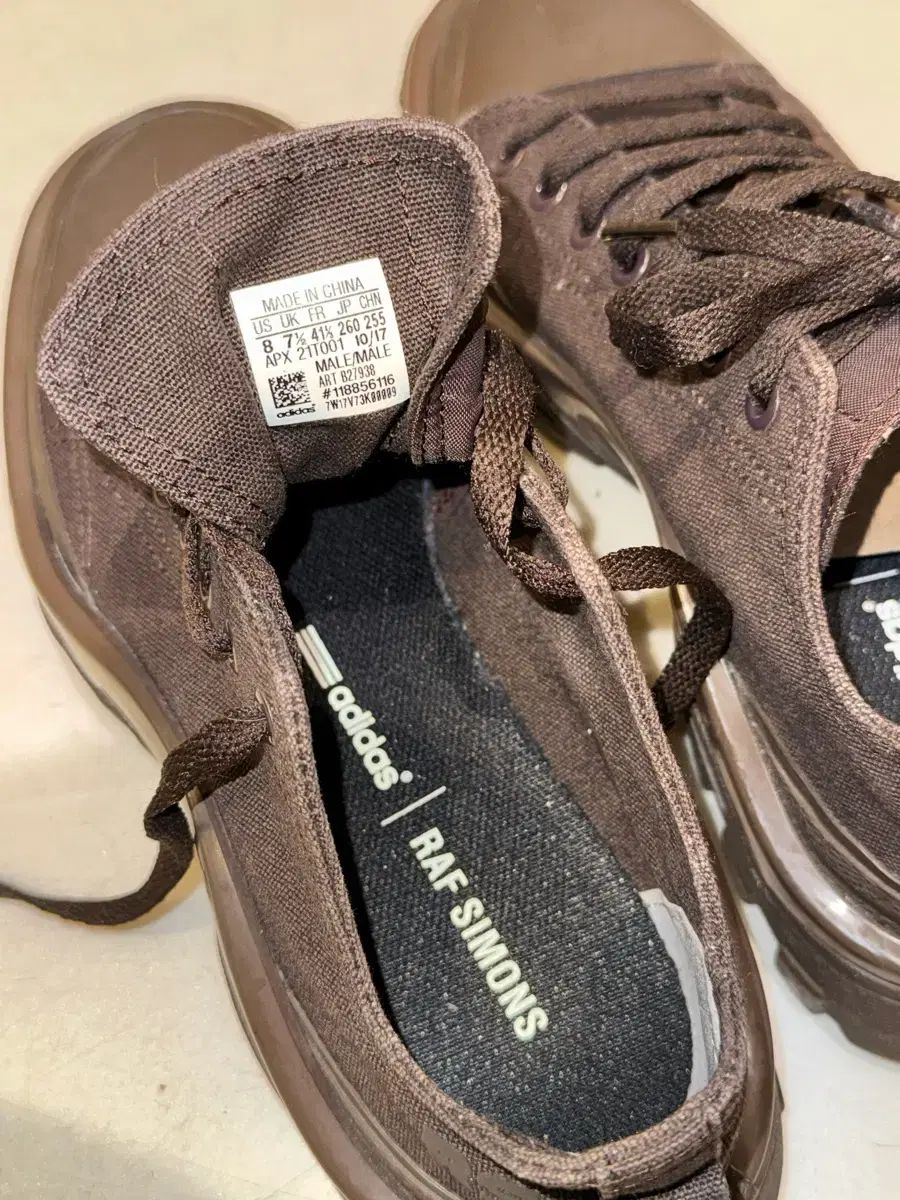 adidas x RAF SIMONS ラフ シモンズ デトロイト ランナー オニキス