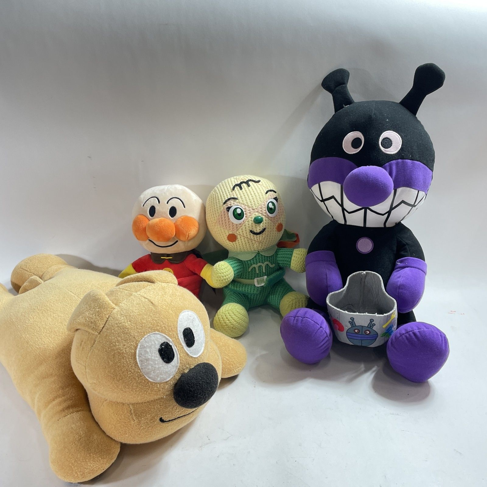 アンパンマン 大量 まとめ商品 プリちぃビーンズぬいぐるみ ピープー人形 ベビー玩具 おもちゃ カプセルトイ など 品 11.2 kg