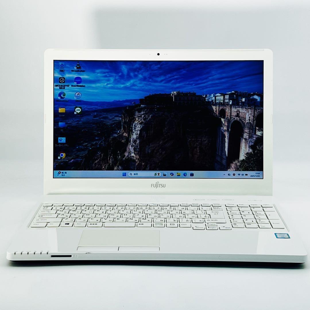 Core i7 16GB ノートパソコン Windows11 オフィス付き 富士通 LIFEBOOK